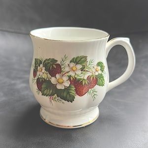Hammersley BoneChina Made in England Strawberries flowers gold trim,replacement